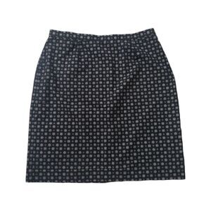 Casual corner Annex black and white pattern skirt  Petite size 12